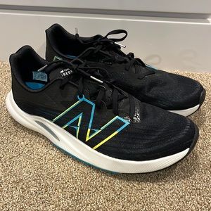 NB Fuel Cell Rebel running shoes